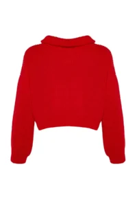 TRENDYOLMİLLA Red Super Crop Zippered Knitwear Sweater - Image 8
