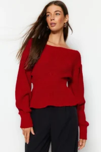 TRENDYOLMİLLA Red Balloon Sleeve with flywheel Knitwear Sweater