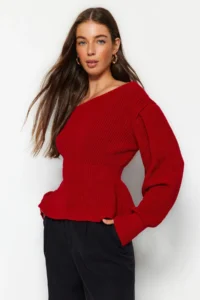 TRENDYOLMİLLA Red Balloon Sleeve with flywheel Knitwear Sweater - Image 2