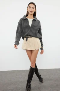TRENDYOLMİLLA Anthracite Soft textured Polo Shirt Collar Knitwear Sweater - Image 2