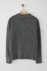 TRENDYOLMİLLA Anthracite Soft textured Polo Shirt Collar Knitwear Sweater - Image 8