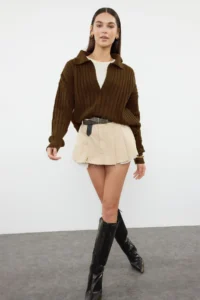TRENDYOLMİLLA Brown Soft textured Polo Shirt Collar Knitwear Sweater - Image 3