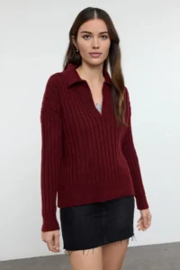 TRENDYOLMİLLA Burgundy Soft textured Polo Shirt Collar Knitwear Sweater