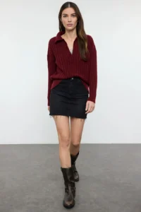 TRENDYOLMİLLA Burgundy Soft textured Polo Shirt Collar Knitwear Sweater - Image 2
