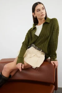 TRENDYOLMİLLA Khaki Soft textured Polo Shirt Collar Knitwear Sweater