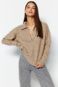 TRENDYOLMİLLA Mink Soft textured Polo Shirt Collar Knitwear Sweater - Image 2