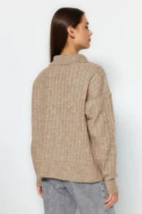 TRENDYOLMİLLA Mink Soft textured Polo Shirt Collar Knitwear Sweater - Image 5
