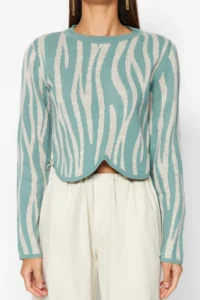 TRENDYOLMİLLA MINT Crop Zebra Patterned Color Bloklu Knitwear Sweater - Image 4
