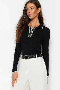 TRENDYOLMİLLA Black Mercerized Look Premium/Special Thread Polo Shirt Collar Knitwear Sweater - Image 2