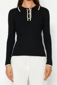 TRENDYOLMİLLA Black Mercerized Look Premium/Special Thread Polo Shirt Collar Knitwear Sweater - Image 3