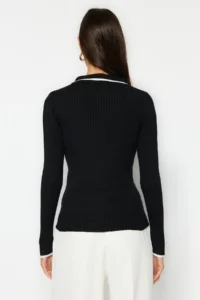 TRENDYOLMİLLA Black Mercerized Look Premium/Special Thread Polo Shirt Collar Knitwear Sweater - Image 5