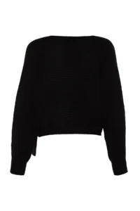 TRENDYOLMİLLA Black Double breasted Collar Crop Knitwear Sweater - Image 8