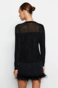 TRENDYOLMİLLA Black Simli Transparan Detailed Knitwear Sweater - Image 6