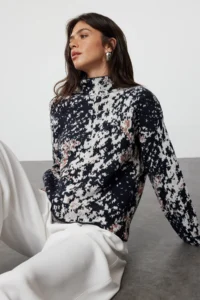 TRENDYOLMİLLA Stone Soft textured Patterned High Neck Knitwear Sweater