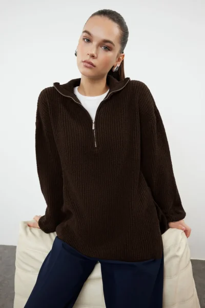TWOAW24KZ01119-BROWN_1