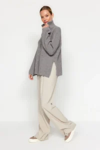 TRENDYOLMİLLA More Sustainable Gray Knitwear Sweater - Image 3