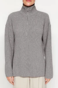 TRENDYOLMİLLA More Sustainable Gray Knitwear Sweater - Image 4