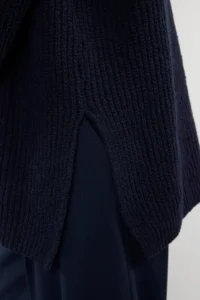 TRENDYOLMİLLA More Sustainable NAVY BLUE Wide Pattern Knitwear Sweater - Image 4