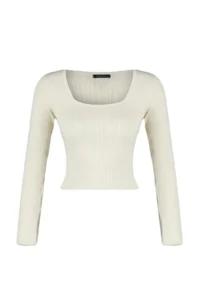 TRENDYOLMİLLA Stone Crop Square Neck Knitwear Sweater - Image 7