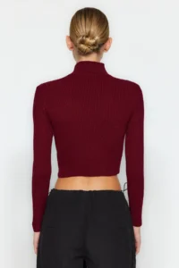 TRENDYOLMİLLA Burgundy Crop High Neck Knitwear Sweater - Image 4