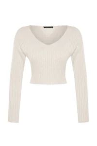 TRENDYOLMİLLA Ecru Crop Basic V-neck Knitwear Sweater - Image 11