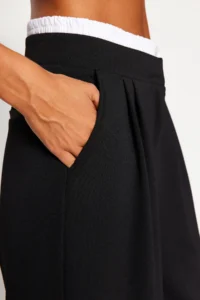 TRENDYOLMİLLA Black Wide Leg Boxer Belt Detailed Knitting Pants - Image 5
