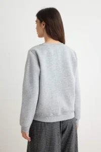 TRENDYOLMİLLA Gray Melange Black 2 Sets Pack Thick Regular Pattern Basic Knitting Sweatshirt with Fleece Inside - Image 4