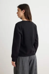 TRENDYOLMİLLA Gray Melange Black 2 Sets Pack Thick Regular Pattern Basic Knitting Sweatshirt with Fleece Inside - Image 7