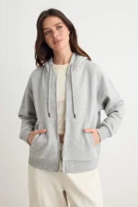 TRENDYOLMİLLA Gray Melange Black 2 Sets Pack Oversized Hooded Fleece Inside Knitting Cardigan/Sweatshirt - Image 5