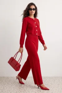 TRENDYOLMİLLA Red Crop Knitwear Bottom - Top Set - Image 2