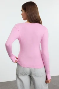 TRENDYOLMİLLA PINK Viscose/Soft Fabric Fingering Detailed Flexible Knitting Blouse - Image 5