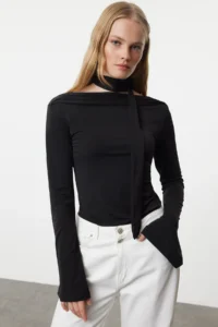 TRENDYOLMİLLA Black Shawl Detailed Fitted Flexible Knitting Blouse