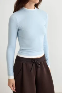 TRENDYOLMİLLA Light BLUE Color Blocked Fitted Viscose/Soft Fabric Flexible Double Collar Knitting Blouse - Image 3