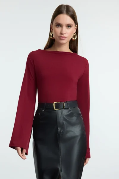 TWOAW25BZ00203-DARK-CHERRY_1