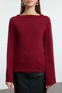 TRENDYOLMİLLA Dark Cherry relaxed/Rahat Pattern Spanish Arm Flexible Knitting Blouse - Image 3