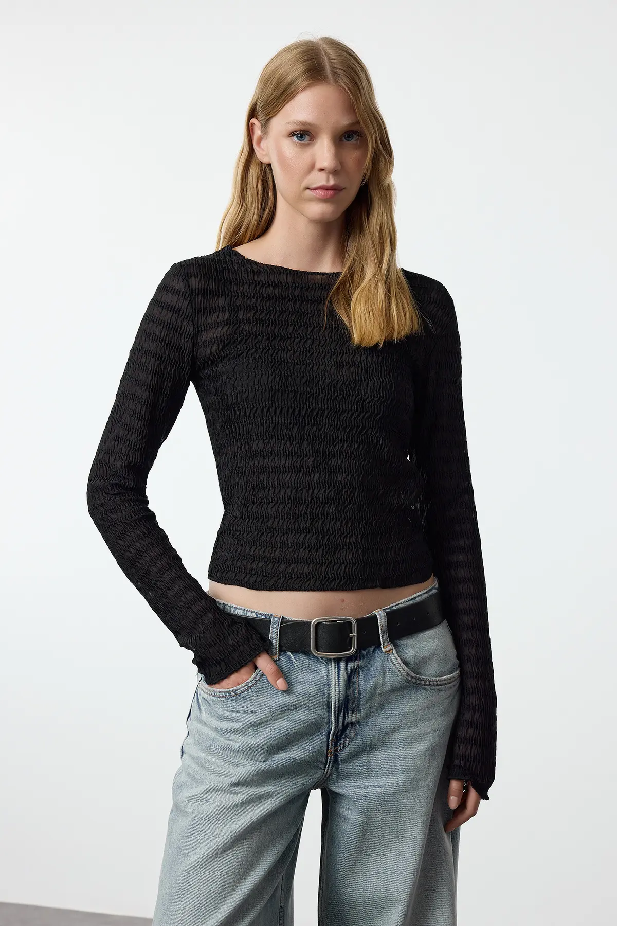 TWOAW25BZ00207-BLACK_1