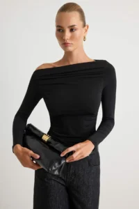 TRENDYOLMİLLA Black Drape Detailed Fitted Long Sleeve Flexible Knitting Blouse