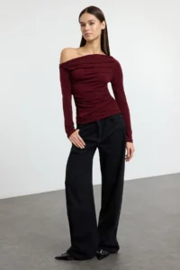TRENDYOLMİLLA Burgundy Drape Detailed Fitted Long Sleeve Flexible Knitting Blouse - Image 2