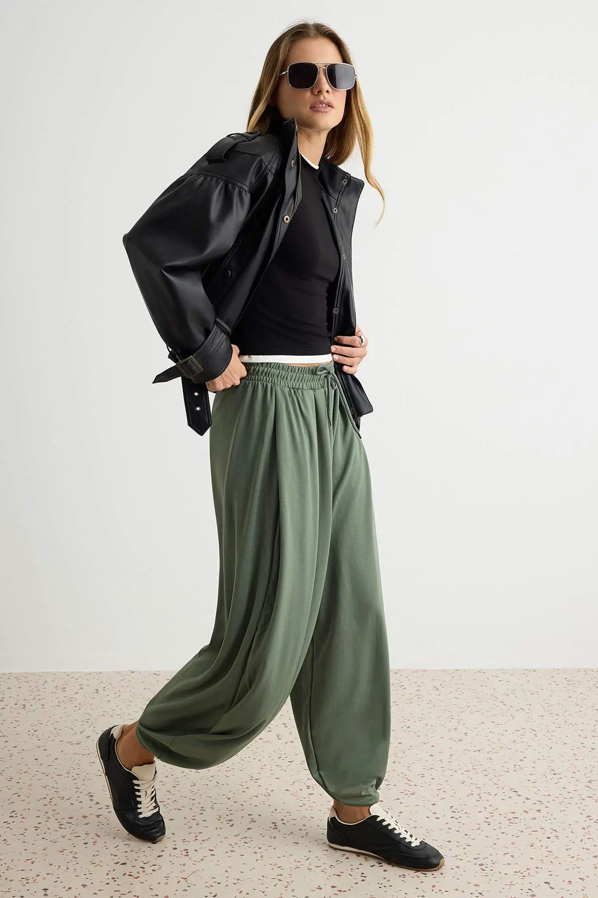 TWOAW25EA00001-KHAKI_1