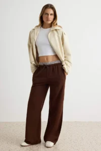 TRENDYOLMİLLA Brown Tyre Waist Detailed Straight/Plain Pattern Knitting Sweatpants Pants