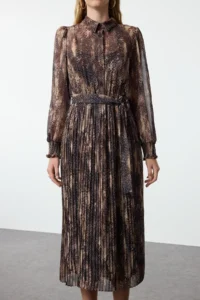 TRENDYOLMİLLA Brown Abstract Patterned skater/Belden Flared Midi Weaving Siphon Dress - Image 4
