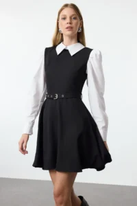 TRENDYOLMİLLA Black skater/Belden Flared Short / Mini Weaving Dress - Image 2