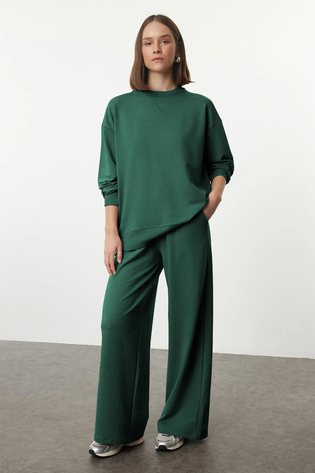 TWOAW25EM00004-EMERALD-GREEN_1