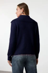 TRENDYOLMİLLA NAVY BLUE Woolly Wide Pattern Polo Shirt Collar Zippered Knitwear Sweater - Image 5