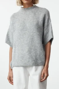 TRENDYOLMİLLA Gray Wide Pattern Soft textured Knitwear Sweater - Image 9