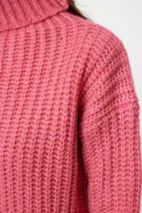 TRENDYOLMİLLA Fuchsia Wide Pattern Soft textured Basic Knitwear Sweater - Image 4