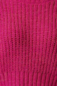 TRENDYOLMİLLA Fuchsia Crop Soft textured Basic Thick Knitting Detailed Knitwear Sweater - Image 4