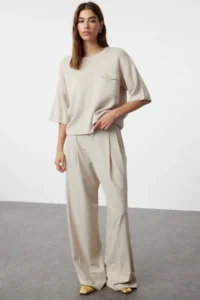 TRENDYOLMİLLA Beige Pocket Detail Knitwear Sweater - Image 2