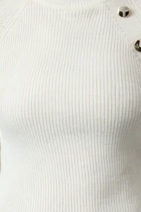 TRENDYOLMİLLA Ecru Button High Neck Detailed Thin Fitted/Bodysuit hugging Knitwear Sweater - Image 4