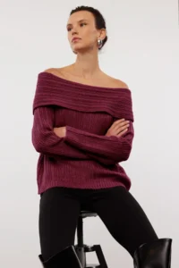 TRENDYOLMİLLA Burgundy Soft textured Carmen Collar Knitwear Sweater - Image 2